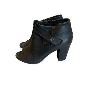 Steve Madden Women “Now” Black Leather Open Toe High Heel Zip Ankle Bootie Sz 9